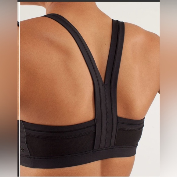 Lululemon Cardio Kick Sports Bra 4 - Picture 3 of 8